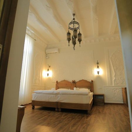 Guesthouse Muqaddam Boukhara Extérieur photo