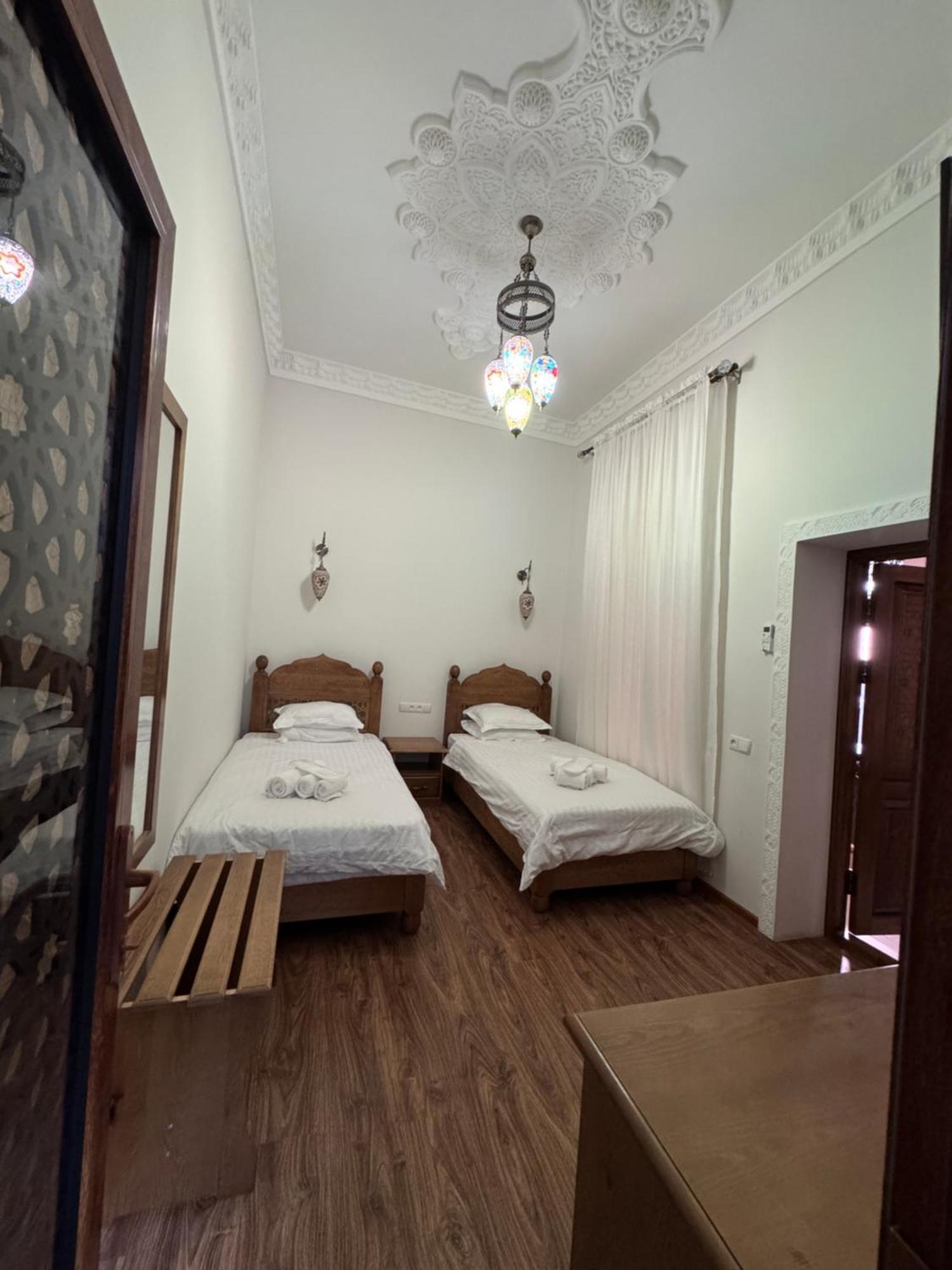 Guesthouse Muqaddam Boukhara Extérieur photo