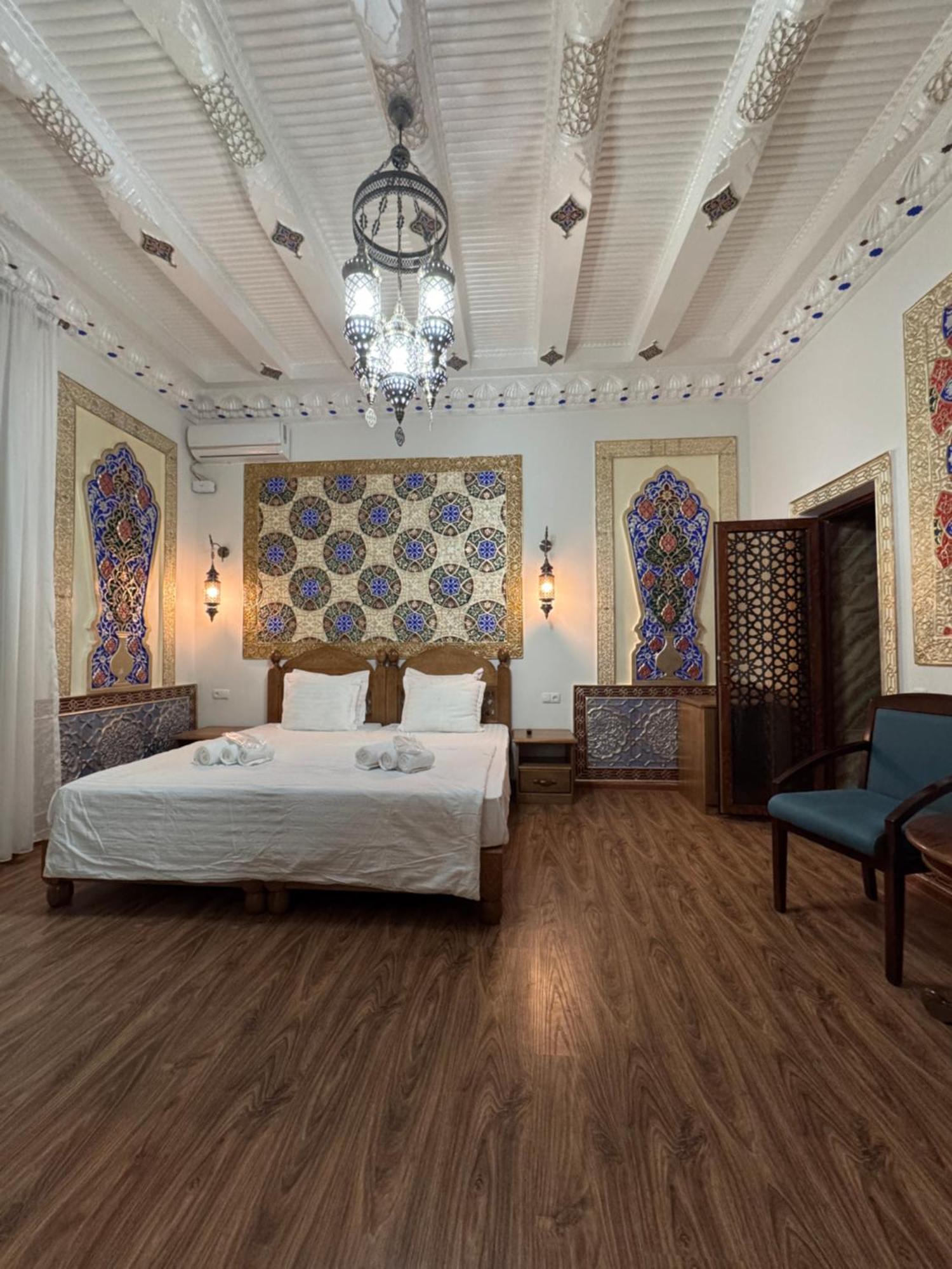 Guesthouse Muqaddam Boukhara Extérieur photo