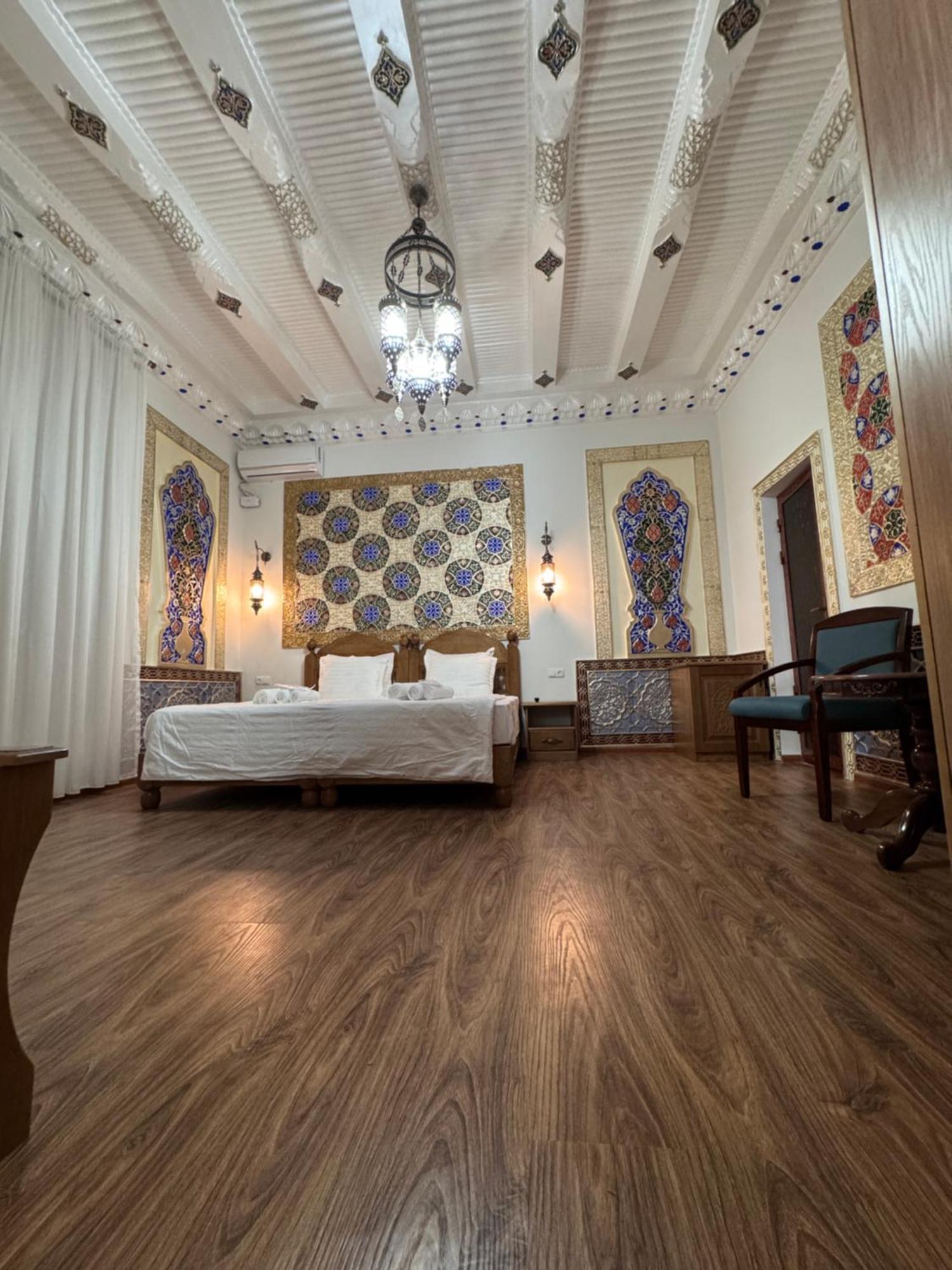 Guesthouse Muqaddam Boukhara Extérieur photo