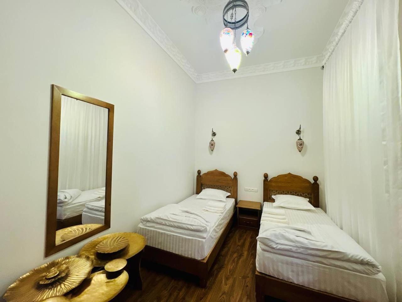 Guesthouse Muqaddam Boukhara Extérieur photo