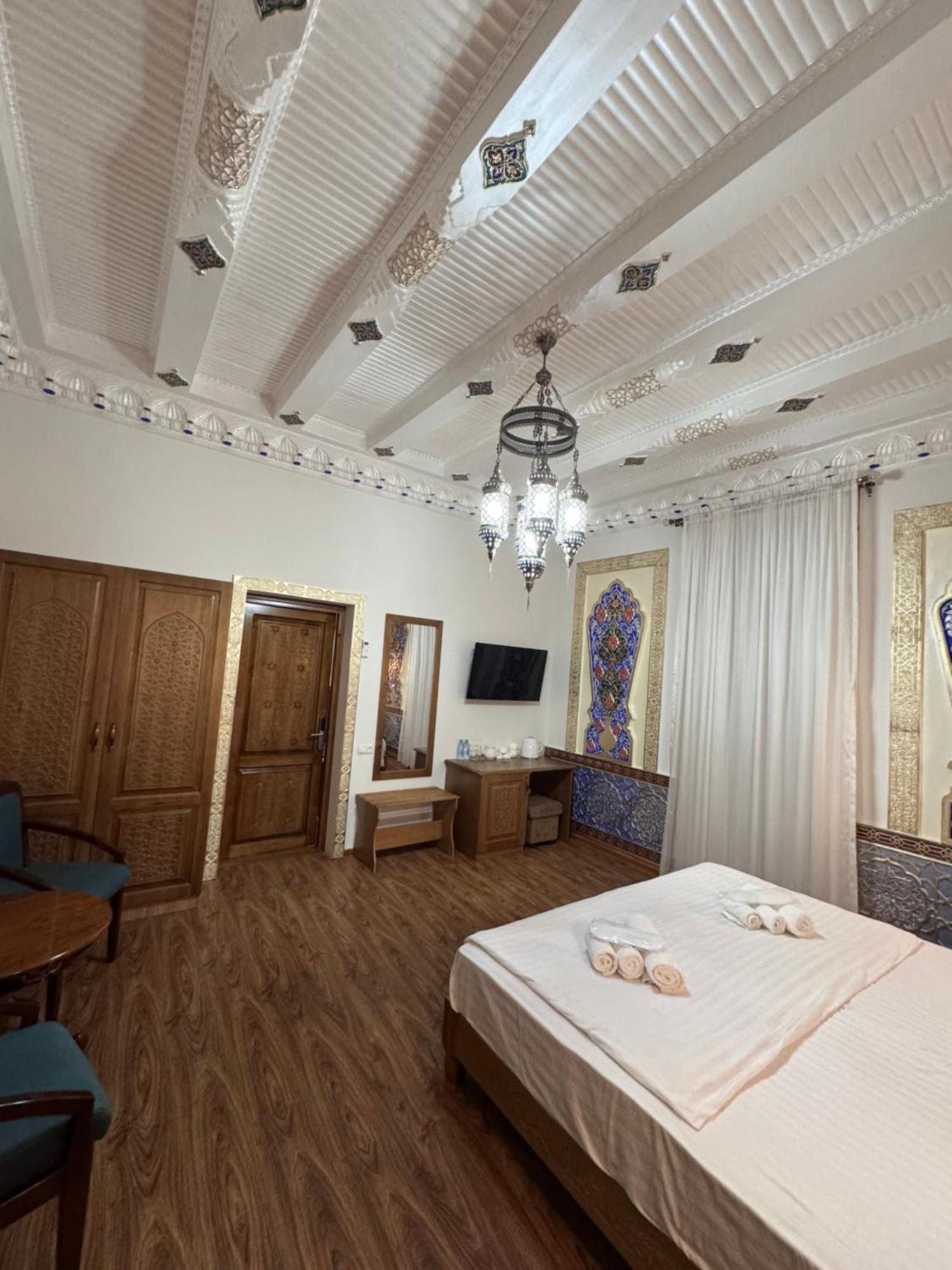 Guesthouse Muqaddam Boukhara Extérieur photo
