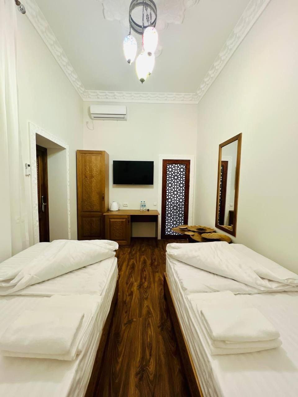 Guesthouse Muqaddam Boukhara Extérieur photo