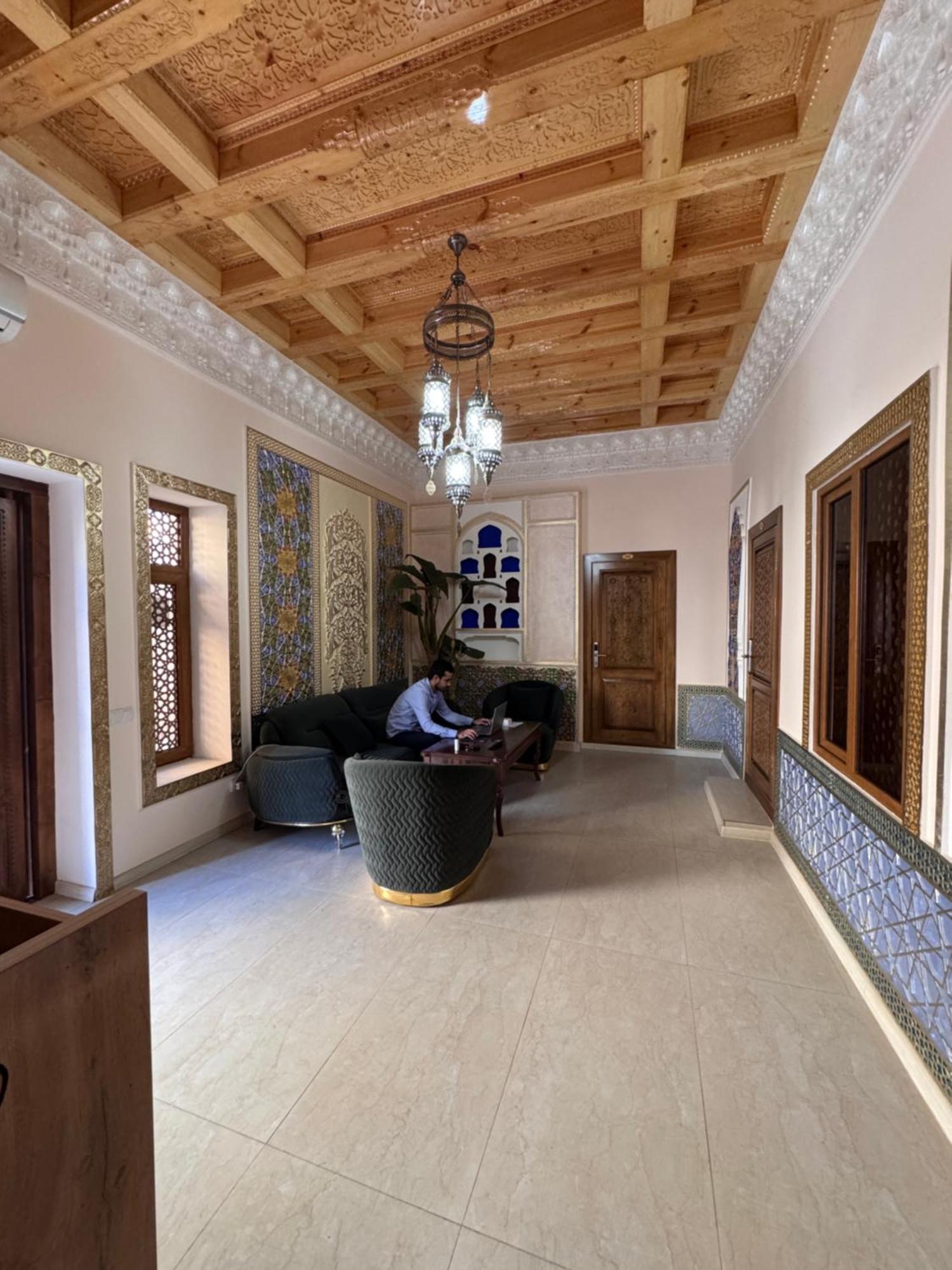 Guesthouse Muqaddam Boukhara Extérieur photo